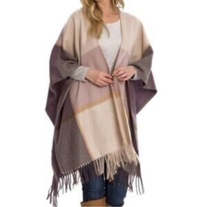 Woolrich Southwestern Poncho Cozy Blanket Wrap Jacket
